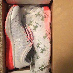 Brand new UNDER ARMOUR sneakers
